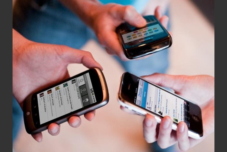 El uso de las aplicaciones y el brillo de la pantalla son los mayores consumidores de la batería de los teléfonos celulares en la actualidad.&nbsp;