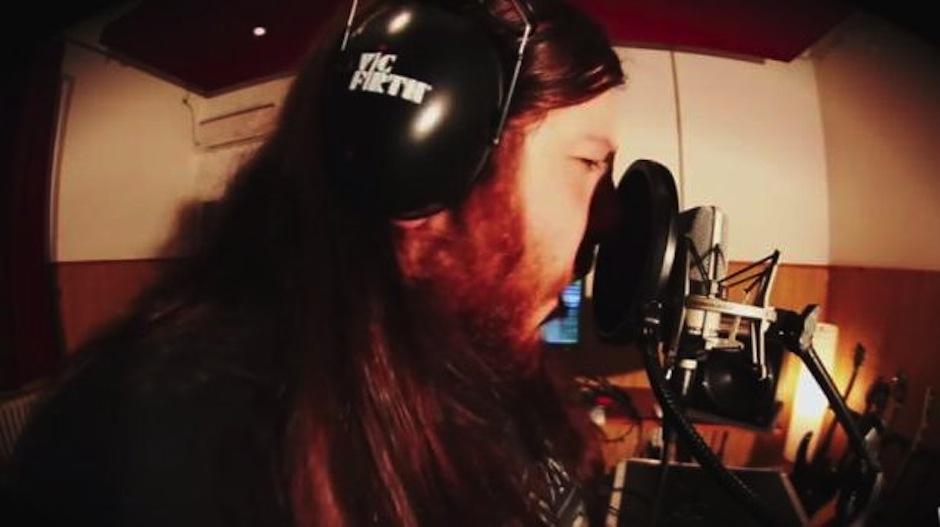 Danny Metal se ha encargado de hacer la versi&oacute;n de Pen Pineapple Apple Pen en rock. (Foto: youtube)