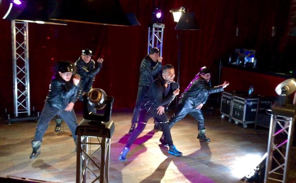 El cantante guatemalteco "Hancer" durante la grabaci&oacute;n del video de su sencillo "Viene una m&aacute;s". (Foto: Hancer oficial)&nbsp;