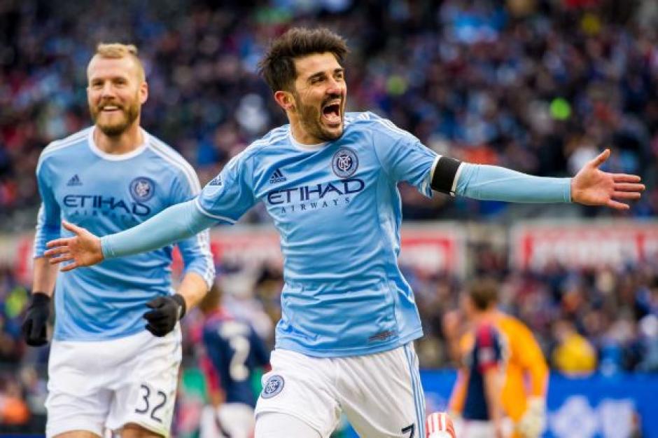 David Villa fue expulsado luego de agredir a un rival en el rostro. (Foto: Newsday)