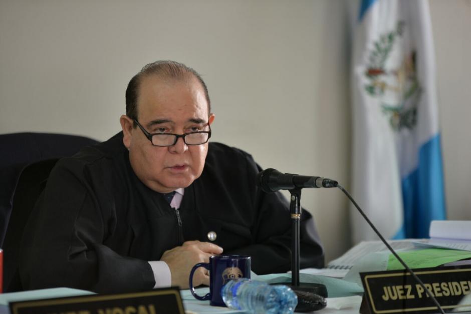 El juez Walter Villatoro suspendi&oacute; la audiencia en contra de los exintegrantes de la Junta Directiva del IGSS. (Foto: Wilder L&oacute;pez/Soy502)
