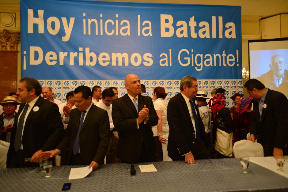 Cromwell Cuestas apuesta por una campaña sin grandes gastos para estas elecciones. El partido Visión con Valores propone descentralizar el Estado para desarrollar las comunidades e impuestos baratos y fáciles de calcular y pagar. (Foto: Jesús Alfonso/Soy502)