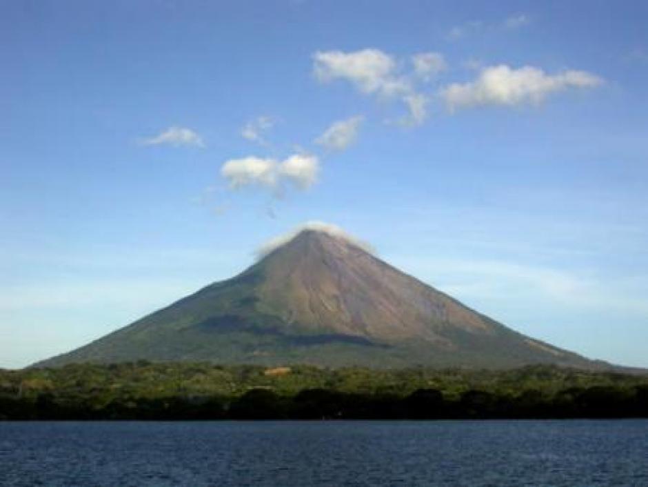 Dos volcanes en Nicaragua est&aacute;n en actividad desde este viernes y han puesto en alerta a las autoridades de ese pa&iacute;s. (Foto: El D&iacute;namo)