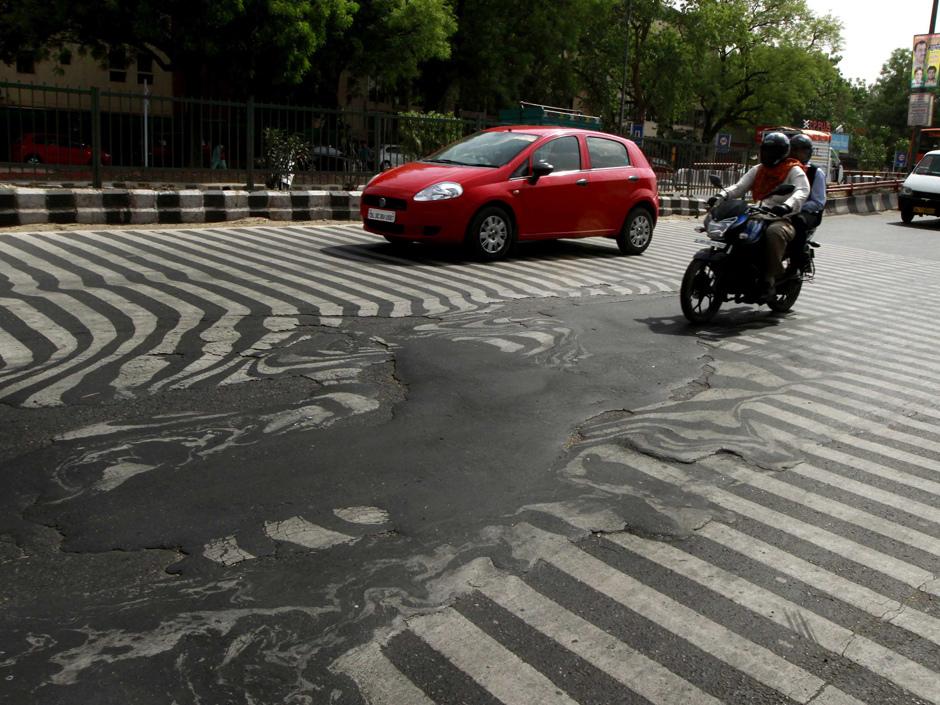 As&iacute; ha afectado clima caluroso al asfalto en India. (Foto: news.nationalpost.com)