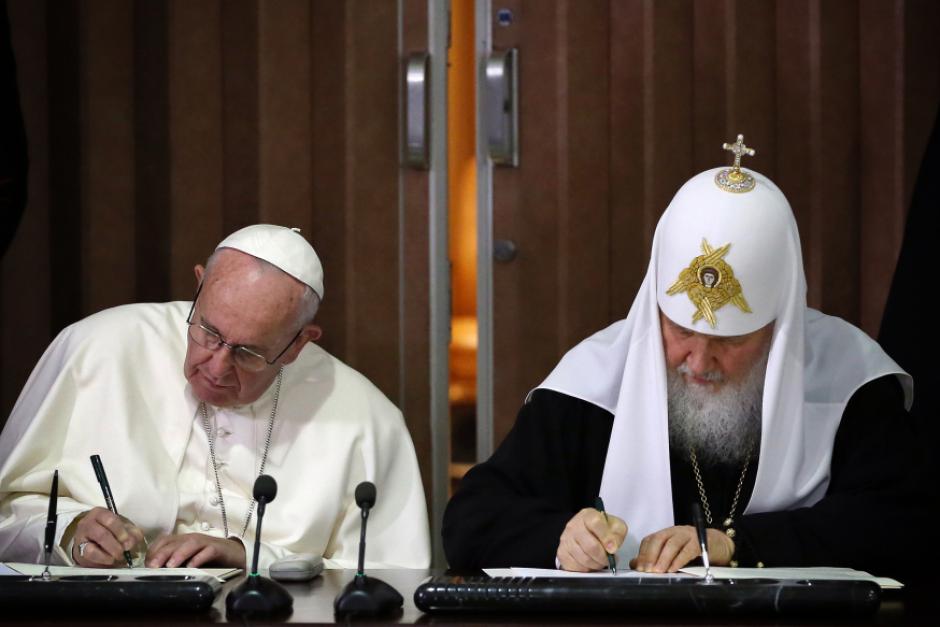 Para este encuentro entre el jerarca de la Iglesia ortodoxa rusa &nbsp;y el jefe de la Iglesia cat&oacute;lica romana tuvieron que pasar m&aacute;s de mil a&ntilde;os. (Foto:&nbsp;aleteia.org)