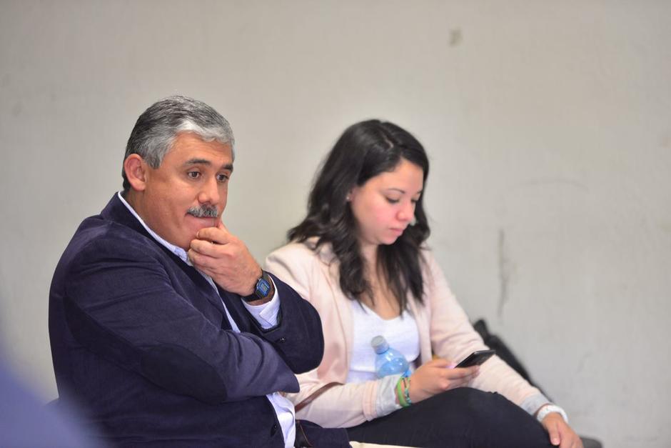 El director Carlos Sol&iacute;s se present&oacute; al Juzgado de Primera Instancia Penal de Villa Nueva este mi&eacute;rcoles. (Foto: Jes&uacute;s Alfonso/Soy502)