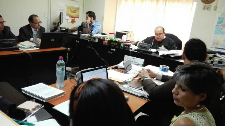 Dos personas m&aacute;s fueron ligadas a proceso penal por ser beneficiadas con plazas fantasma. (Foto: Marcia Zavala/Soy502)