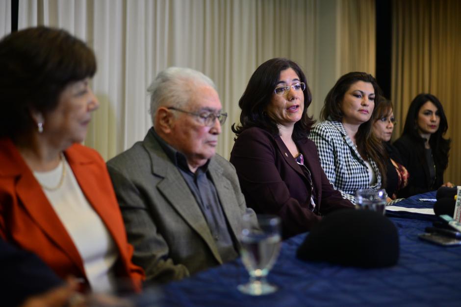 Jueces y ex magistrados del sistema de justicia piden la renuncia de Blanca Stalling, ya que se la vincula con casos de corrupción en su gestión. (Foto: Wilder López/Soy502)