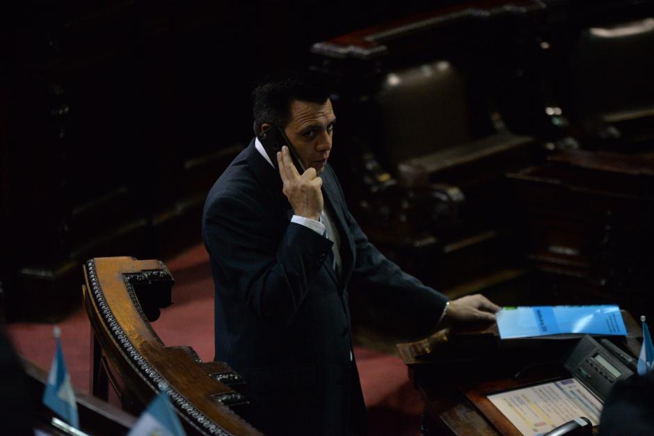 Nery Rodas, el diputado que dirige a los diputados disidentes no reelectos de Lider, ahora tendr&aacute; un programa de televisi&oacute;n. (Foto: Wilder L&oacute;pez/Soy502)