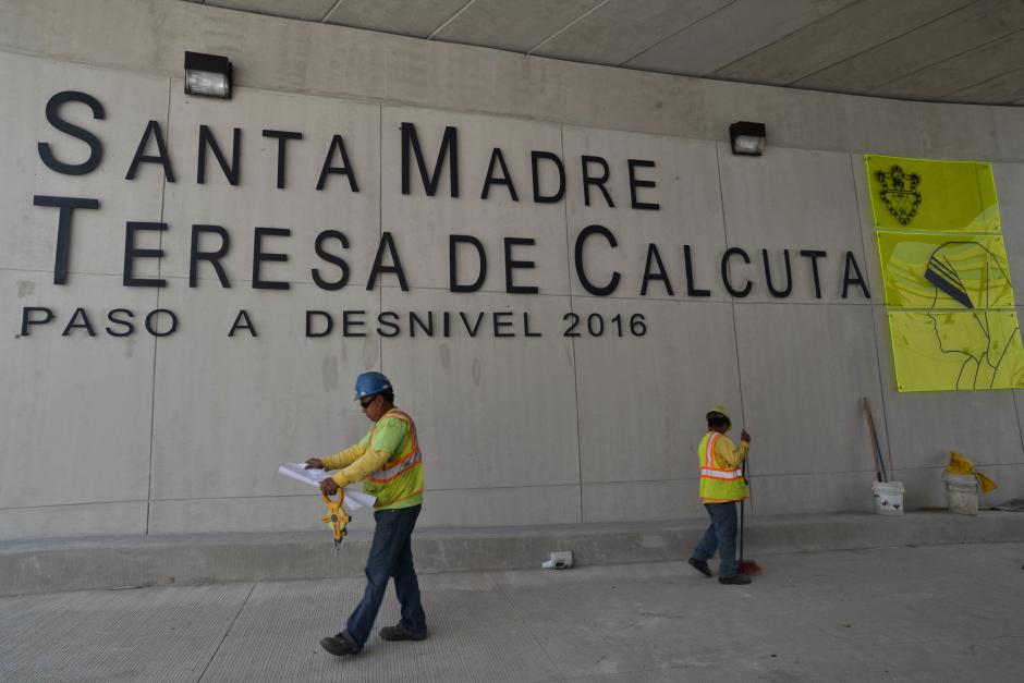 El paso a desnivel Santa Madre Teresa de Calcuta empezará a funcionar a partir del próximo miércoles 5 de octubre. (Foto: Wilder López/Soy502)