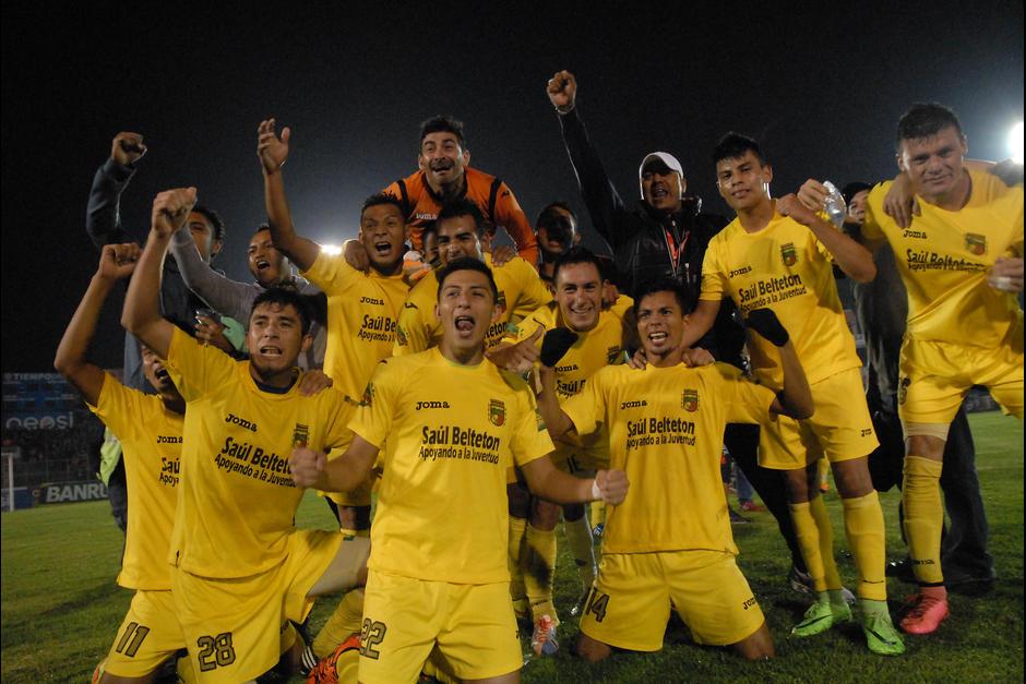 El equipo "Pecho amarillo" firm&oacute; su mejor torneo en el Apertura 2015, cuando quedaron subcampeones. (Foto: Archivo)