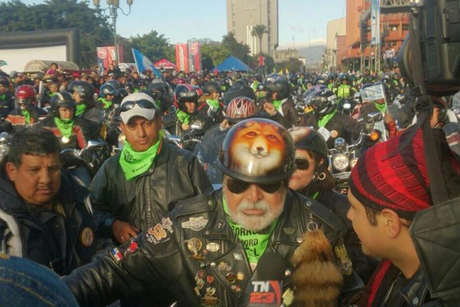 Eddy Villadeleón encabeza la Caravana del Zorro 2015. (Foto: Nuestro Diario)