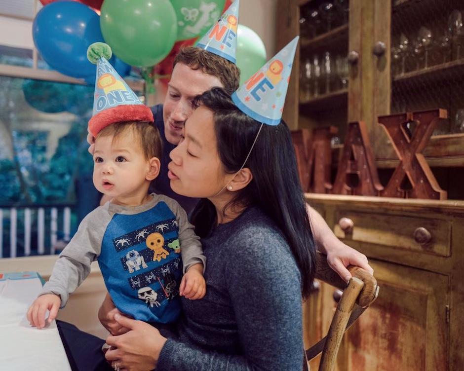 La familia m&aacute;s influyente del mundo virtual est&aacute; de fiesta. (Foto: Mark Zuckerberg)