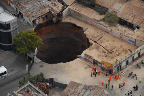 El palomar y los agujeros gigantes