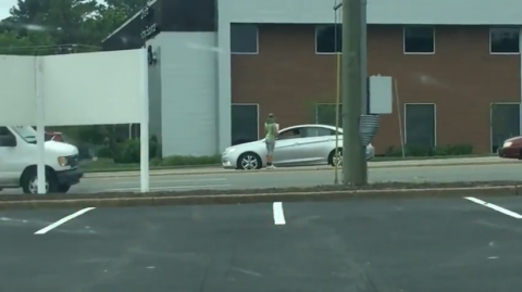 Mujer engañaba para pedir limosna y termina presa