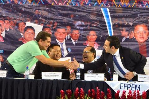 Joviel, el perfecto extorsionista político