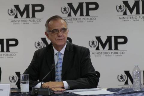 Guía para dummies para (intentar) sacar a Iván Velásquez