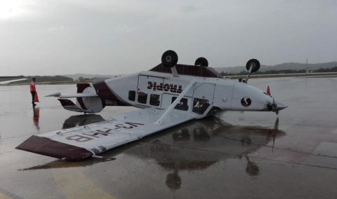 La historia de la avioneta que volcó en el Aeropuerto Mundo Maya