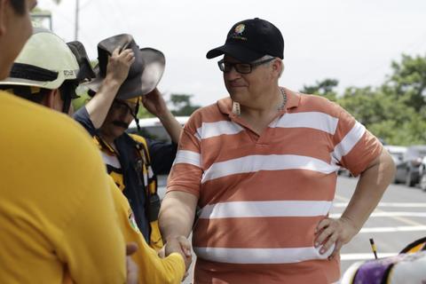 El chef holandés que cocinó más de 2 mil almuerzos para rescatistas