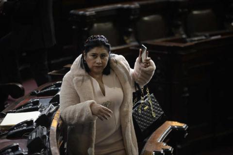 La aldea inventada de Delia Bac y otras fechorías similares