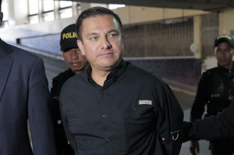 Ellos son los tres militares capturados por corrupci&oacute;n en el Ej&eacute;rcito