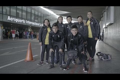 Jóvenes guatemaltecos viajan a Italia