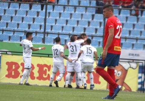 Comunicaciones vuelve a ganar un Clásico tres años después