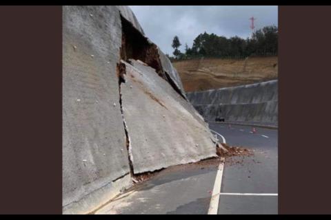 Usuarios reportan nuevos daños en Libramiento de Chimaltenango