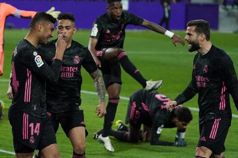 El gol con el que Casemiro salv&oacute; al Madrid frente al Valladolid