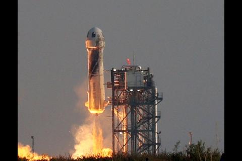 VIDEO: Así fue el vuelo al espacio de Jeff Bezos