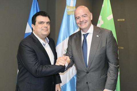 El presidente de la FIFA ya está en Guatemala
