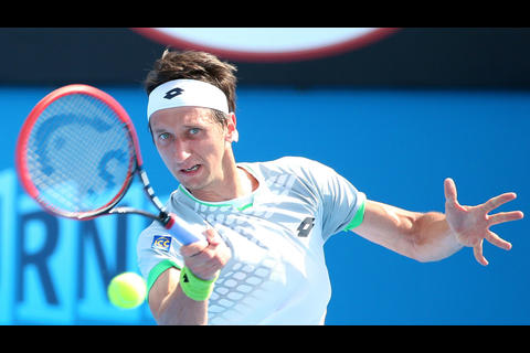 El tenista Sergiy Stakhovsky cambia su raqueta por el fusil y defenderá a Ucrania