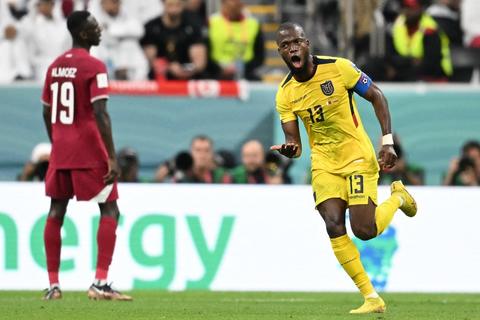 Enner Valencia, el goleador ecuatoriano que fingió lesión para escapar de la policía
