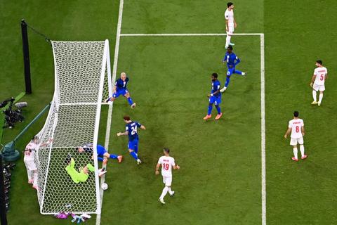 Christian Pulisic fue llevado de emergencia al hospital tras el gol de la victoria