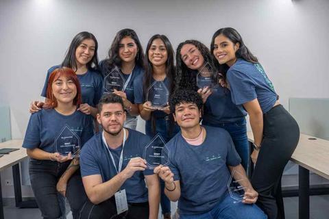 ¿Quieres implementar tus conocimientos de Marketing en empresas norteamericanas?