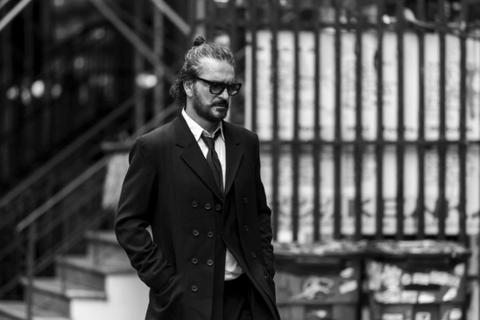 &iexcl;Infraganti! As&iacute; fueron descubiertos los hijos de Arjona durante su concierto (video)