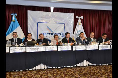 Partidos piden alargar el proceso electoral hasta enero