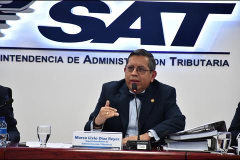 Caso B410: Esto dice la SAT sobre supuestos v&iacute;nculos de Miguel Mart&iacute;nez