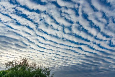 Extra&ntilde;o fen&oacute;meno de nubes en Pet&eacute;n qued&oacute; grabado en video 