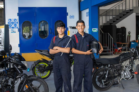 Mec&aacute;nica de Motocicletas: m&aacute;s que un oficio, una pasi&oacute;n