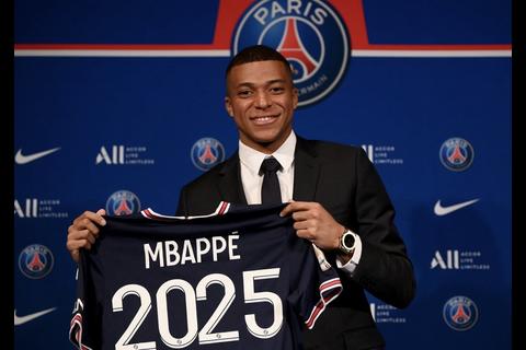 El Presidente de La Liga de España asegura que Mbappé ya firmó con el Real Madrid