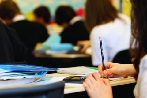 Las carreras universitarias más difíciles para estudiar este 2025, según la IA