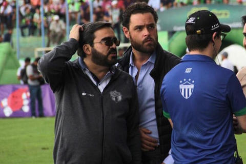 Juan García, presidente de Comunicaciones, renuncia al club