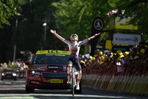 Squiban gana su segunda etapa consecutiva y Le Court sigue líder en el Tour femenino