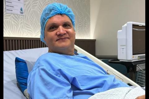 'Leo' lucha por su vida en cuidados intensivos y necesita de tu apoyo