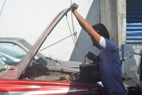 Hazle servicio oportuno a tu veh&iacute;culo para que funcione bien