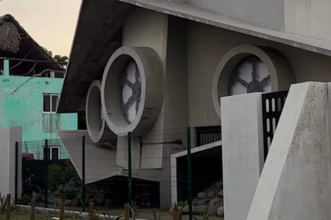 Esto esconde la casa en forma de nave de Star Wars en El Paredón