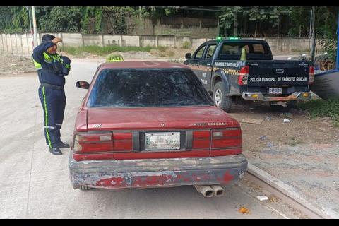 No te arriesgues: Los documentos obligatorios que debes llevar para conducir