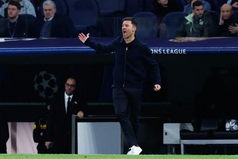 Xabi Alonso: '¿Cargo en duda? Yo siento el apoyo de los jugadores'