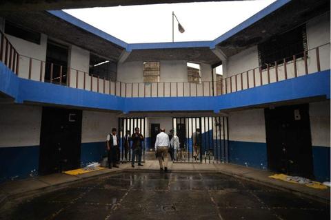 Ejecutan requisa en cárcel 'Las Gaviotas' como acciones de fin de año